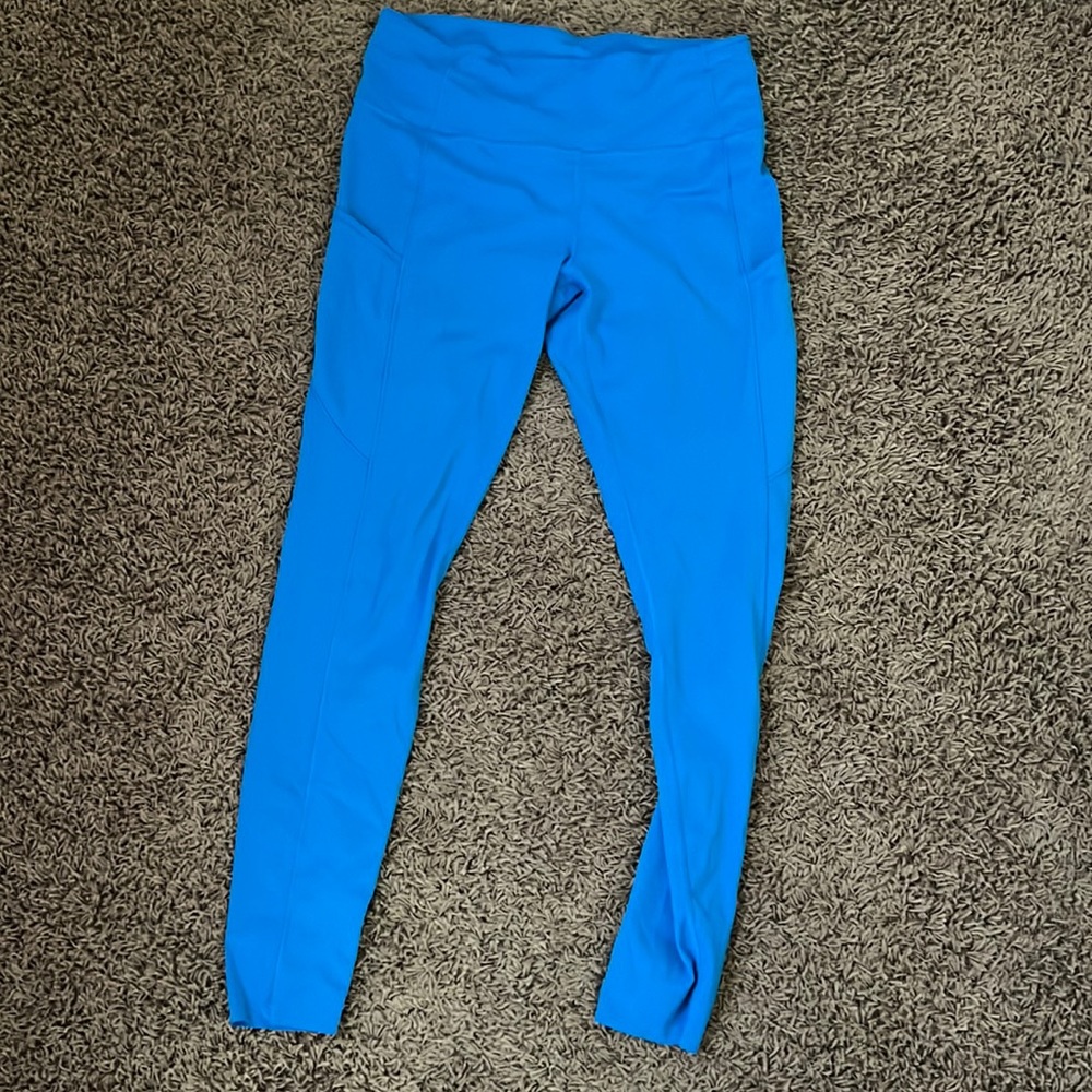 Lululemon size 10 fast and free leggings with pockets inseam 28